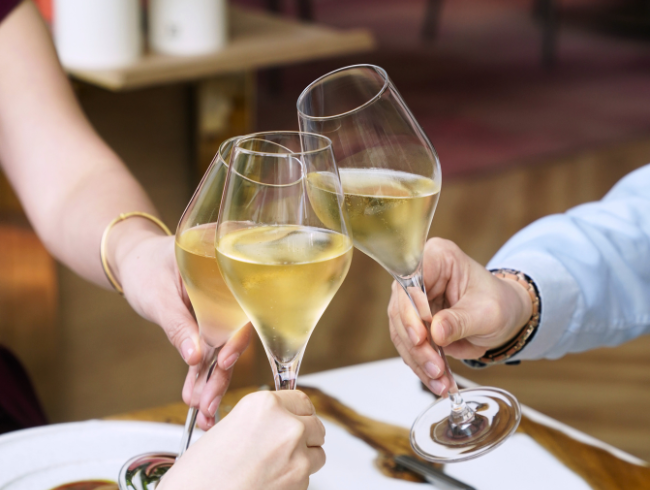 SKIRT SPANISH WINE DINNER
